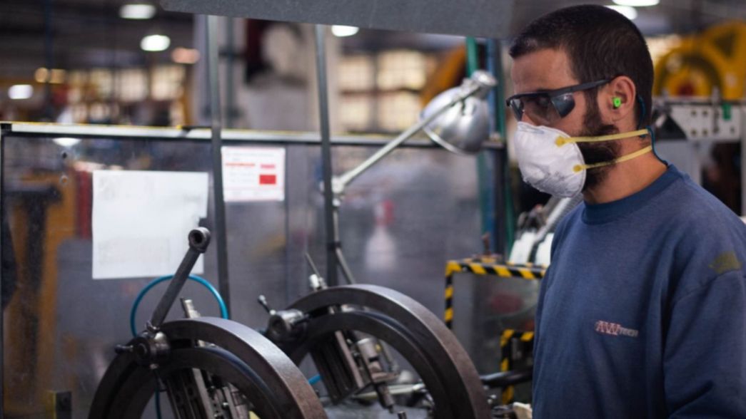 El Gobierno le puso fin a la emergencia laboral y se termina la doble indemnización