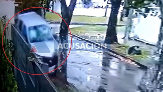 impactante video: el momento en que un joven atropello y mato a dos motochorros