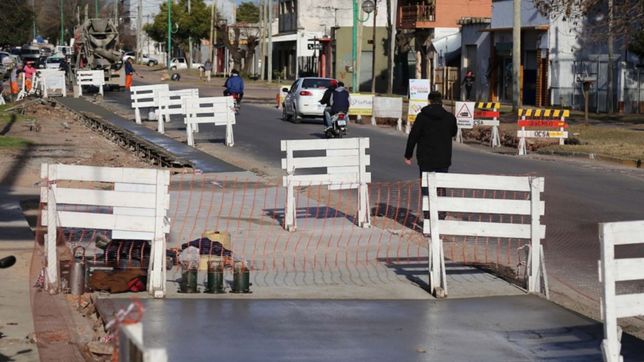 la zona de 137 y 72 tendra complicaciones de transito este lunes por obras hidraulicas