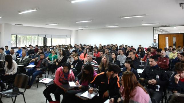 con una gran concurrencia, la unlp dio inicio al congreso de educacion fisica y ciencias