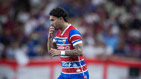 Mientras lo busca Estudiantes, Mancuso jugó en un puesto poco habitual en la goleada de Fortaleza Mientras lo busca Estudiantes, Mancuso jugó en un puesto poco habitual en la goleada de Fortaleza