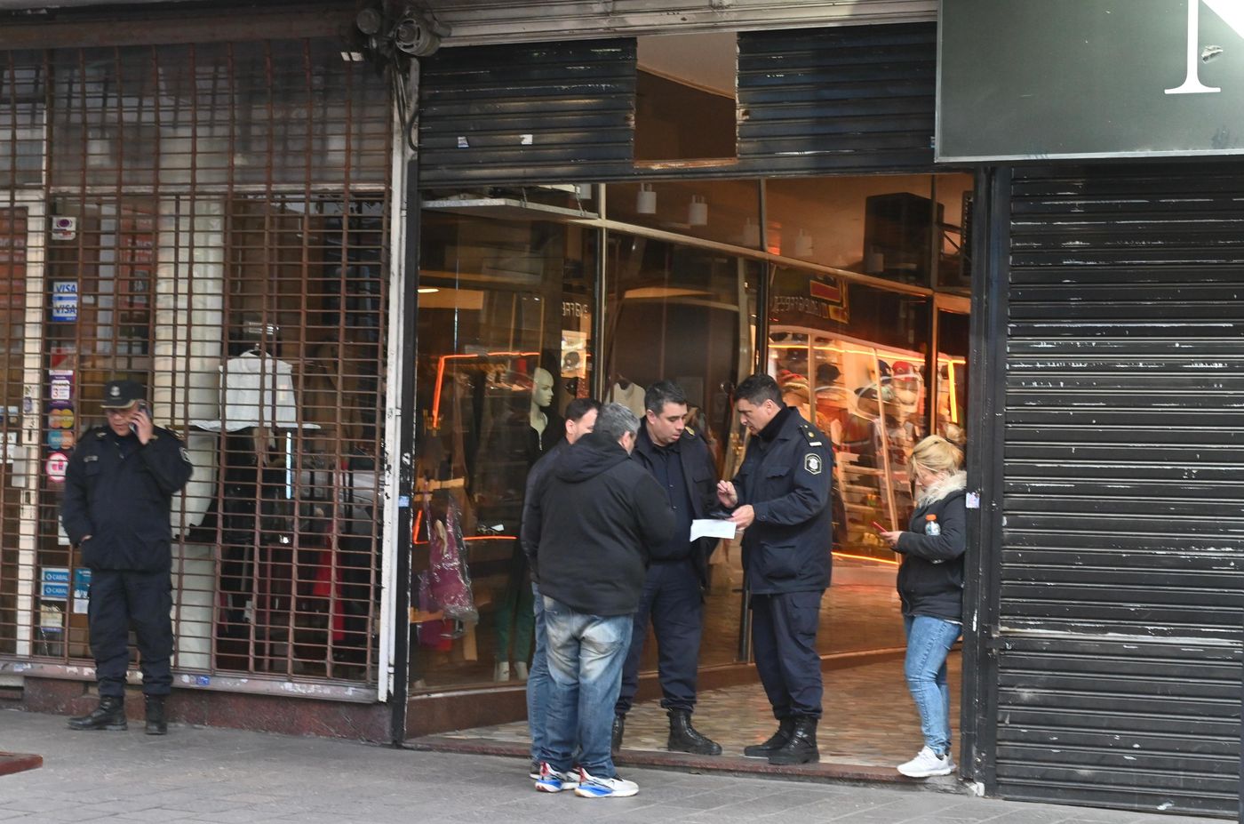 Operativo policial en 8 y 48 (7).jpeg