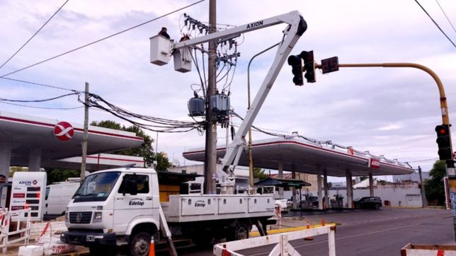 zanjeo, vallado y senalizacion: edelap realizo obras en ringuelet y los hornos