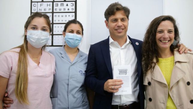 kicillof se dio la quinta dosis de la vacuna contra el covid-19 en un hospital de la plata
