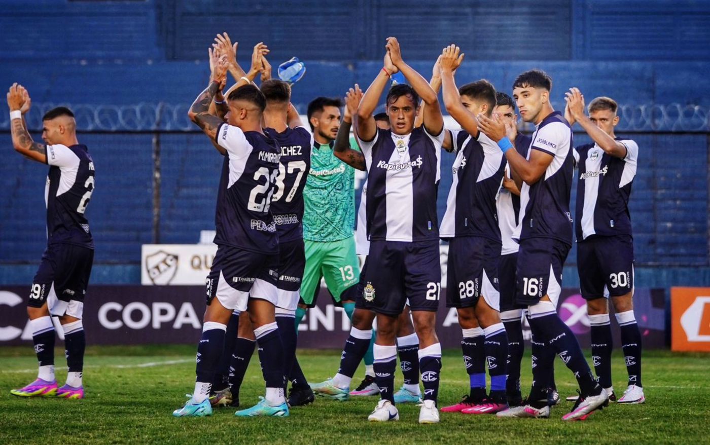 Gimnasia Copa Argentina saludo.jpg
