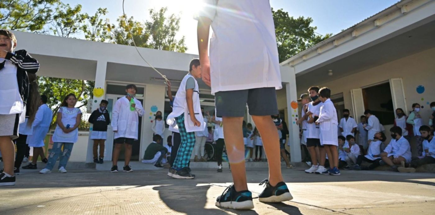 1649347726924.jpg?x= 19&y=234&width=1525&height=763&rotate=0&scaleX=1&scaleY=1&ow=1500&oh=997&&cw=1920&ch=950