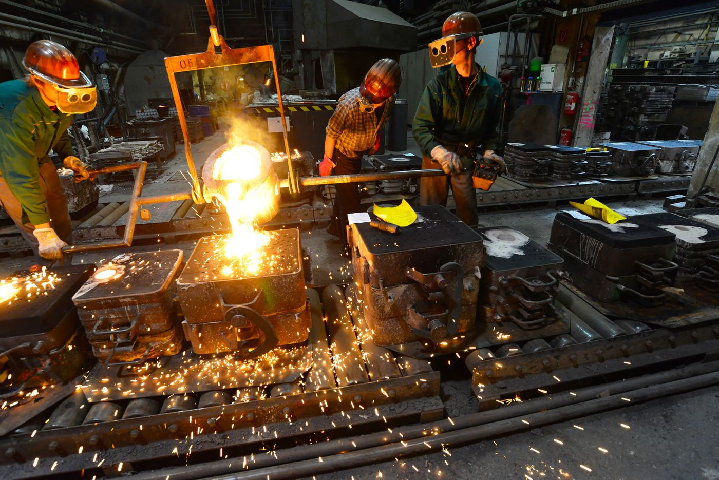 Trabajadores industriales (2).jpg