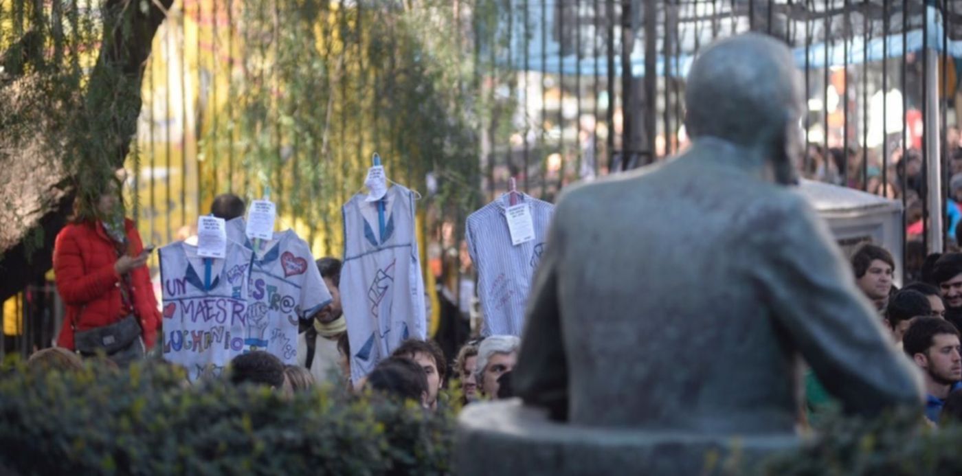 1534949685318.jpeg?scaleX=1&scaleY=1&ow=1280&height=628&rotate=0&width=1256&oh=850&x=20&y=218&&cw=1920&ch=950