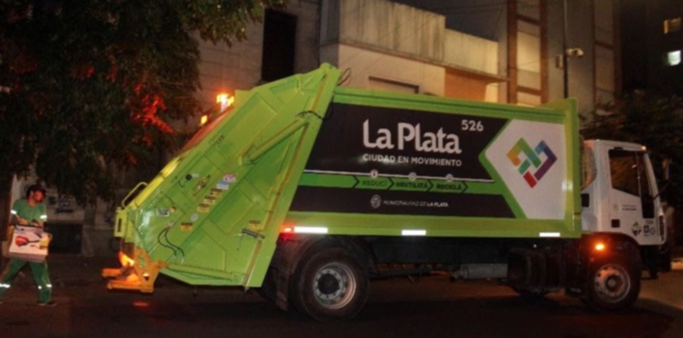 1528156868115.jpeg?ow=1024&scaleX=1&y=160&width=907&height=454&rotate=0&scaleY=1&oh=614&x=104&&cw=1920&ch=950