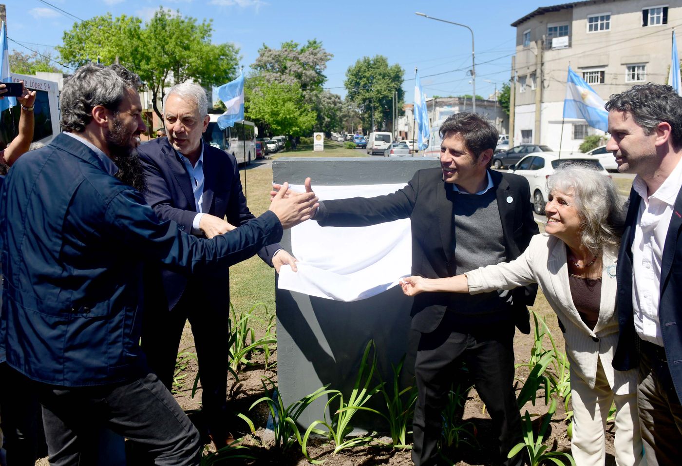 Axel Kicillof encabezó este miércoles un homenaje a Antonio Cafiero en La Plata.