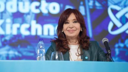 No arrugaste y fuiste para adelante: el guiño de CFK a Massa en la inauguración del GPNK