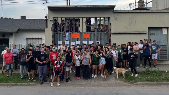 acerias berisso avanza hacia la quiebra y los trabajadores reclaman las deudas