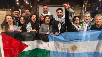 El diputado platense que fue retenido a bordo de la Flotilla Sumud volvió al país