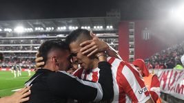 estudiantes sufrio, gano y le dio una gran mano a gimnasia estudiantes sufrio, gano y le dio una gran mano a gimnasia