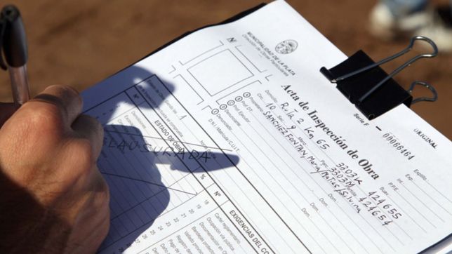 que profesionales busca la municipalidad para formar parte de la administracion local