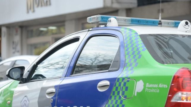 golpearon salvajemente a un remisero y rompieron su auto porque se nego a llevarlos