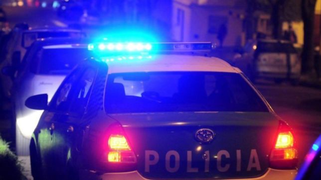 ladrones armados tomaron de rehenes a dos mujeres y dos nenes en la plata