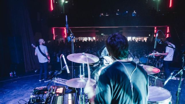 el sabado llega con una agenda cargada: circuito de stand up, musica y teatro