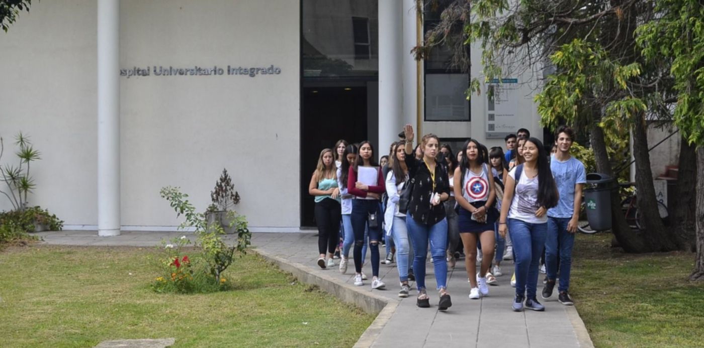 1549314995292.jpg?x=8&y=200&width=1488&scaleX=1&ow=1500&height=744&rotate=0&scaleY=1&oh=993&&cw=1920&ch=950