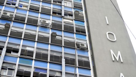 Los Psicólogos del Distrito XI suspenden la atención por IOMA ante la falta de pago y el colapso del nuevo sistema de validación Los Psicólogos del Distrito XI suspenden la atención por IOMA ante la falta de pago y el colapso del nuevo sistema de validación