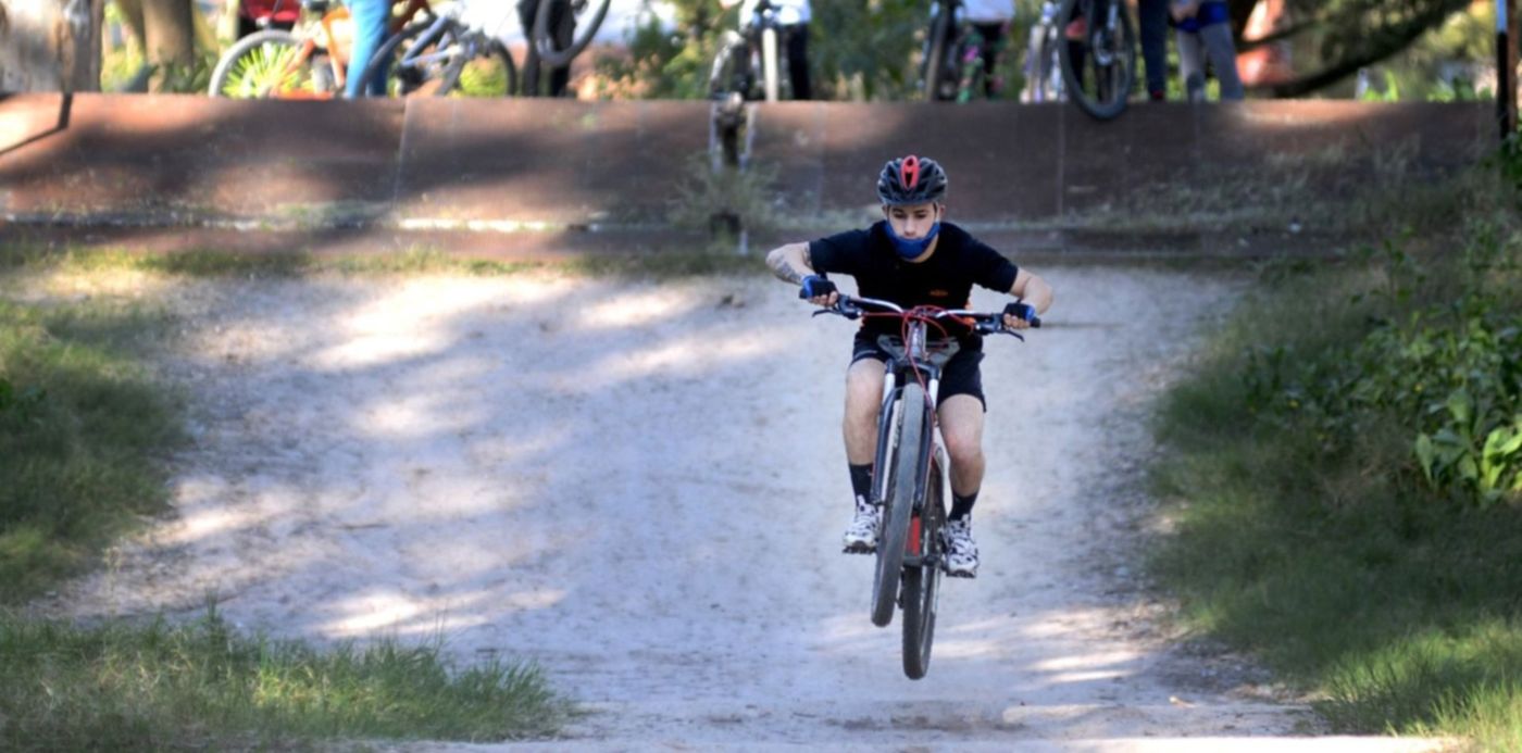 1598216245627.jpg?x= 15&y=267&width=1530&height=765&rotate=0&scaleX=1&scaleY=1&ow=1500&oh=1032&&cw=1920&ch=950