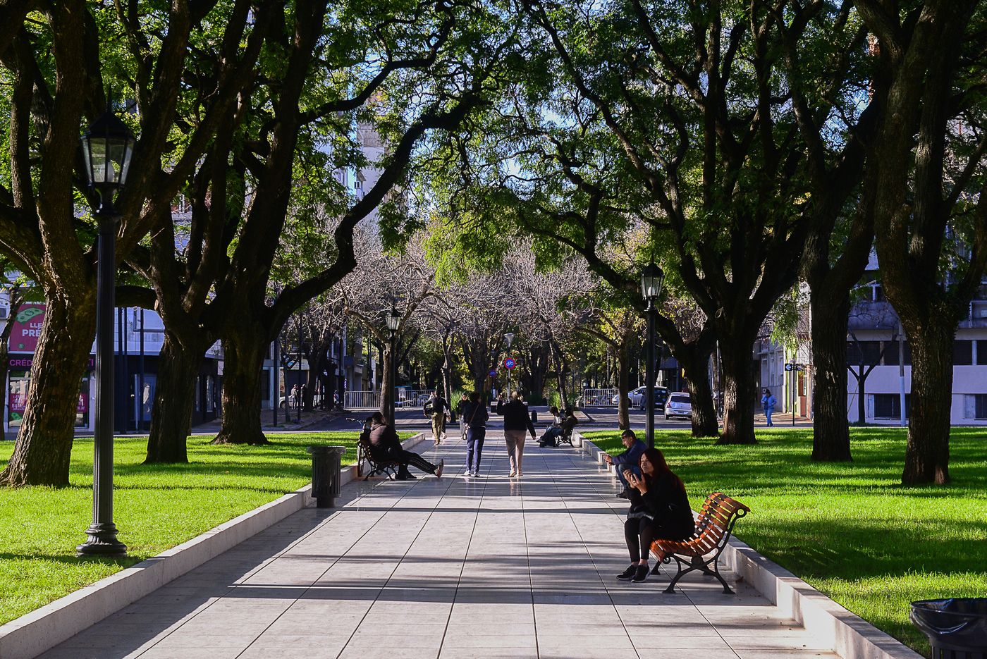 Plaza Rocha después de la reapertura (7).jpg