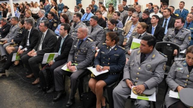 comenzo en la plata el tercer congreso nacional sobre la educacion del personal penitenciario