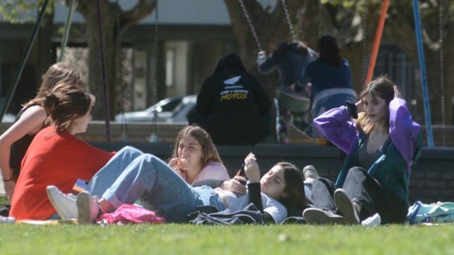 sabado templado y primaveral en la previa de dos dias con lluvias en la plata