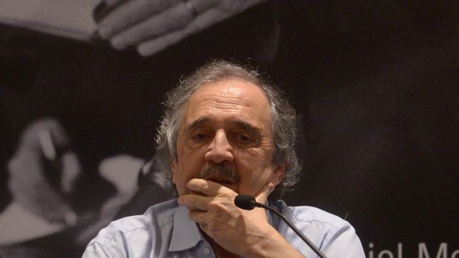 ricardo alfonsin dara una clase de politica en la plata