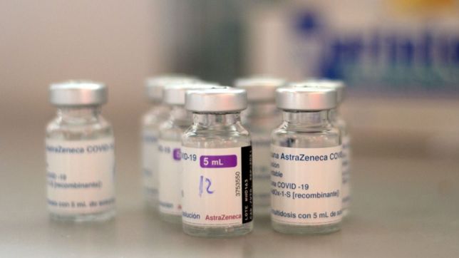 extienden el horario y las postas de vacunacion contra el covid-19