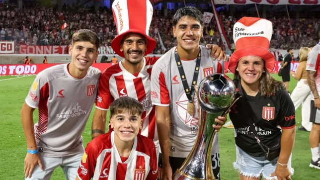 como el de trezeguet a ferro: el increible gol del hermano de tobio burgos en las juveniles de estudiantes