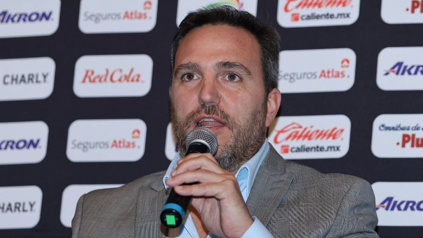Germán Brunati fue presentado ante el plantel como nuevo director deportivo de Gimnasia