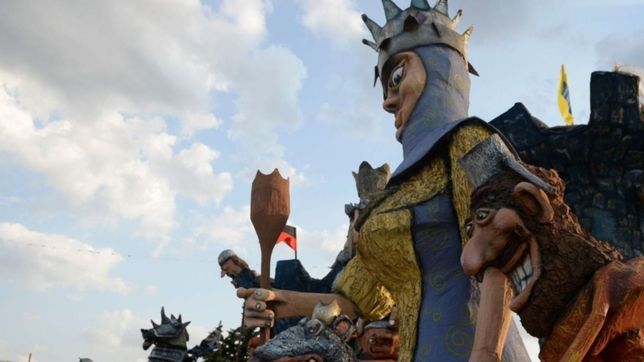 ¿hasta cuando hay tiempo para anotar los munecos para la quema de fin de ano en la plata?