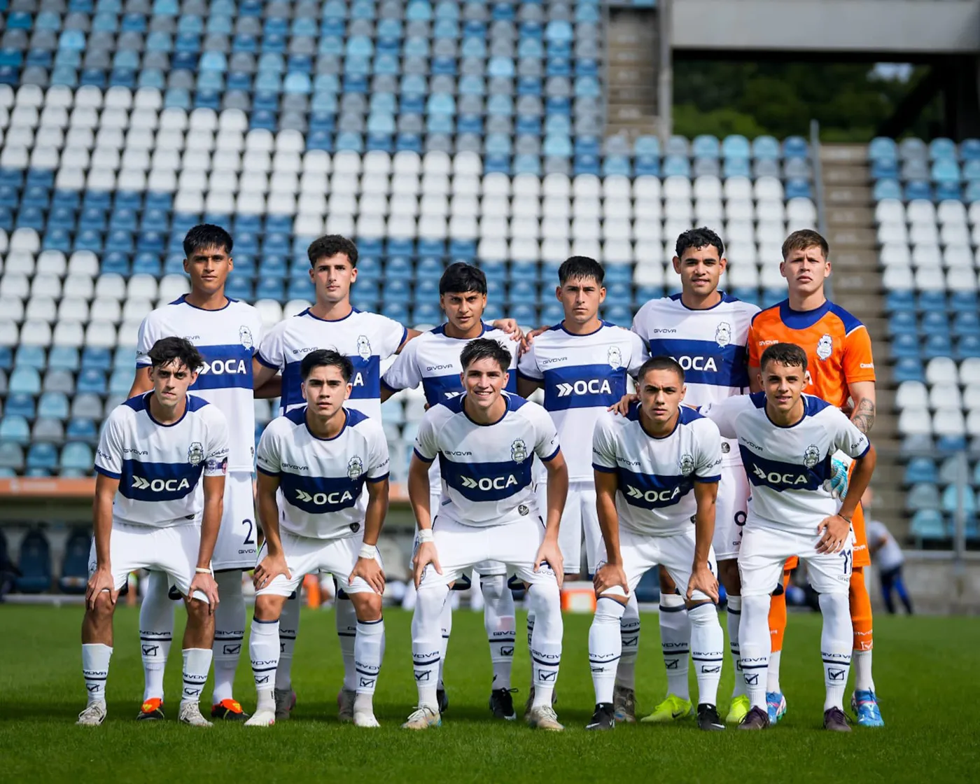 Formación Reserva Gimnasia