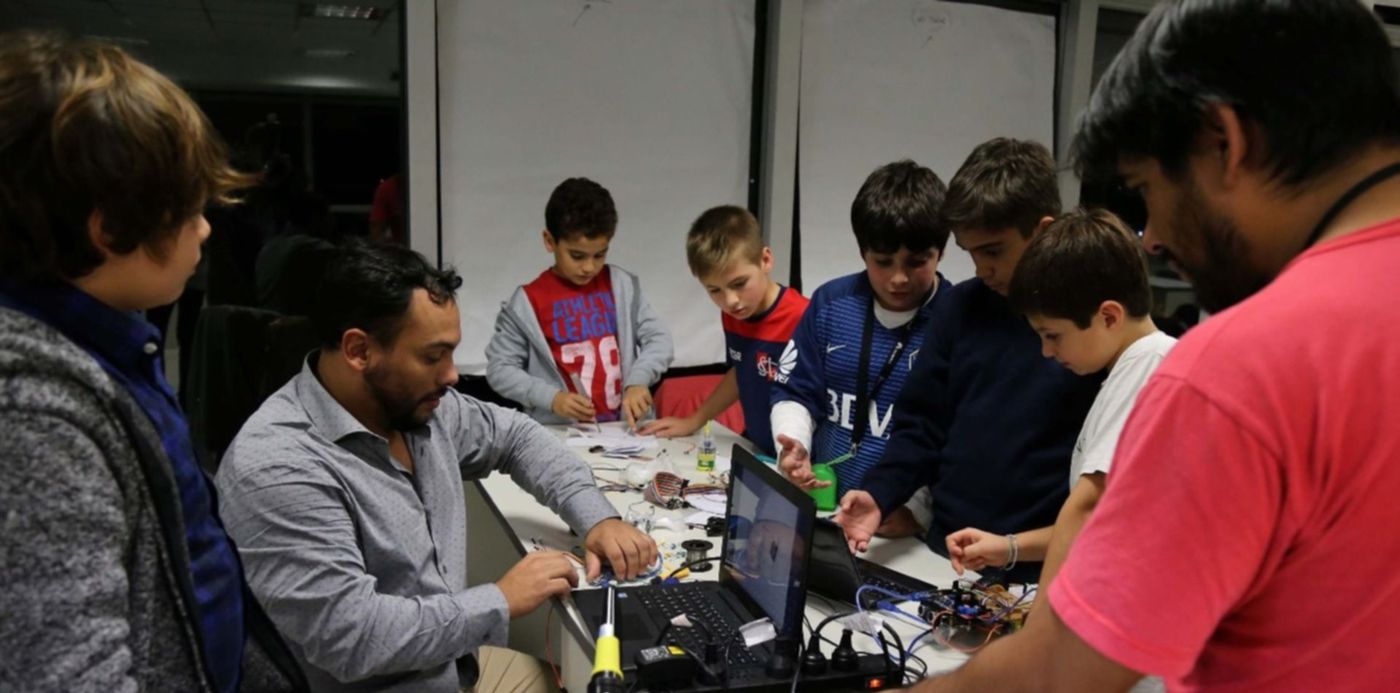 1526830701320.jpg?&cw=1920&ch=950