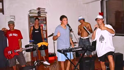 La historia viral y desconocida de Ezequiel Piovi como integrante de la banda de cumbia La Champions Liga