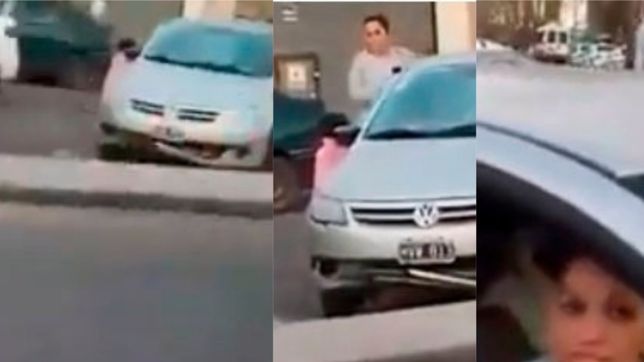indignante: una mujer bano a una menor en medio de la calle y la escracharon en video