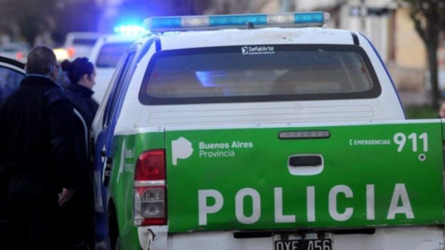 un motochorro ataco a una vecina de city bell y le robo hasta las ordenes medicas