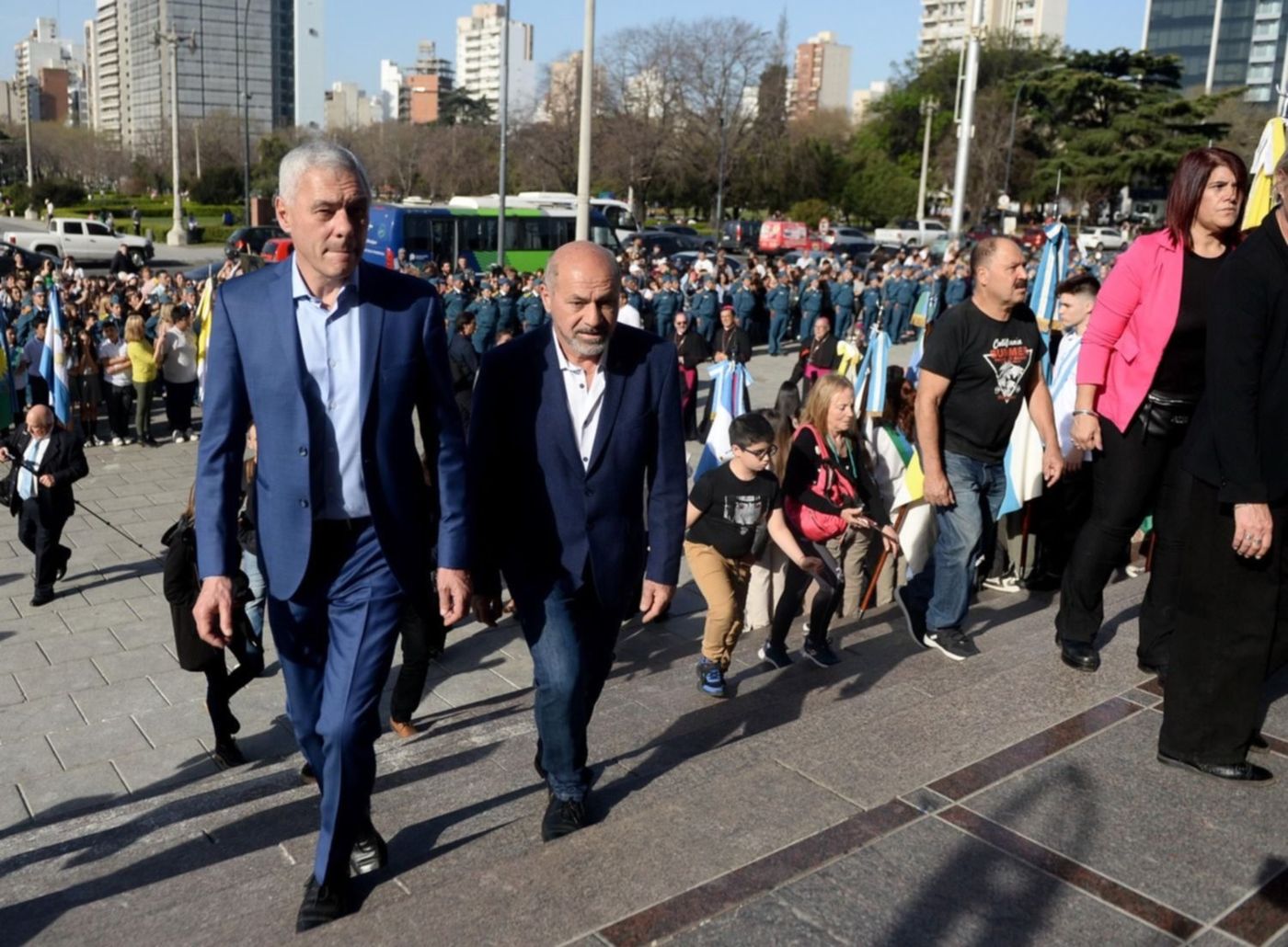 Gabriel Mestre asume como Arzobispo - Gabriel Mestre asume como Arzobispo Secco y Cagliardi