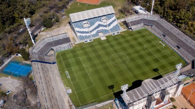 fuerte rechazo de hinchas de gimnasia que no quieren salir del bosque
