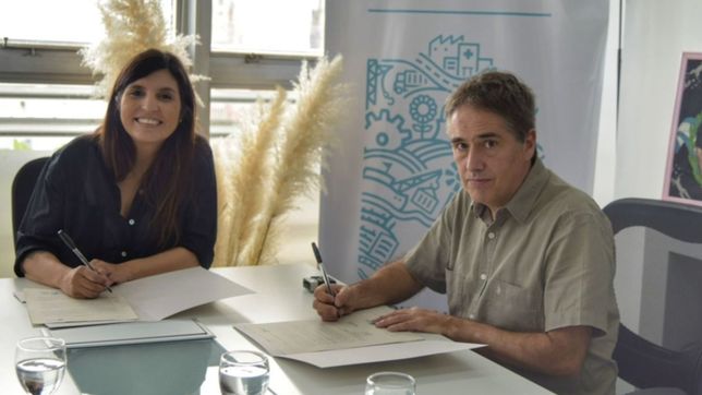 la defensoria firmo un convenio para fortalecer la formacion ambiental de su personal