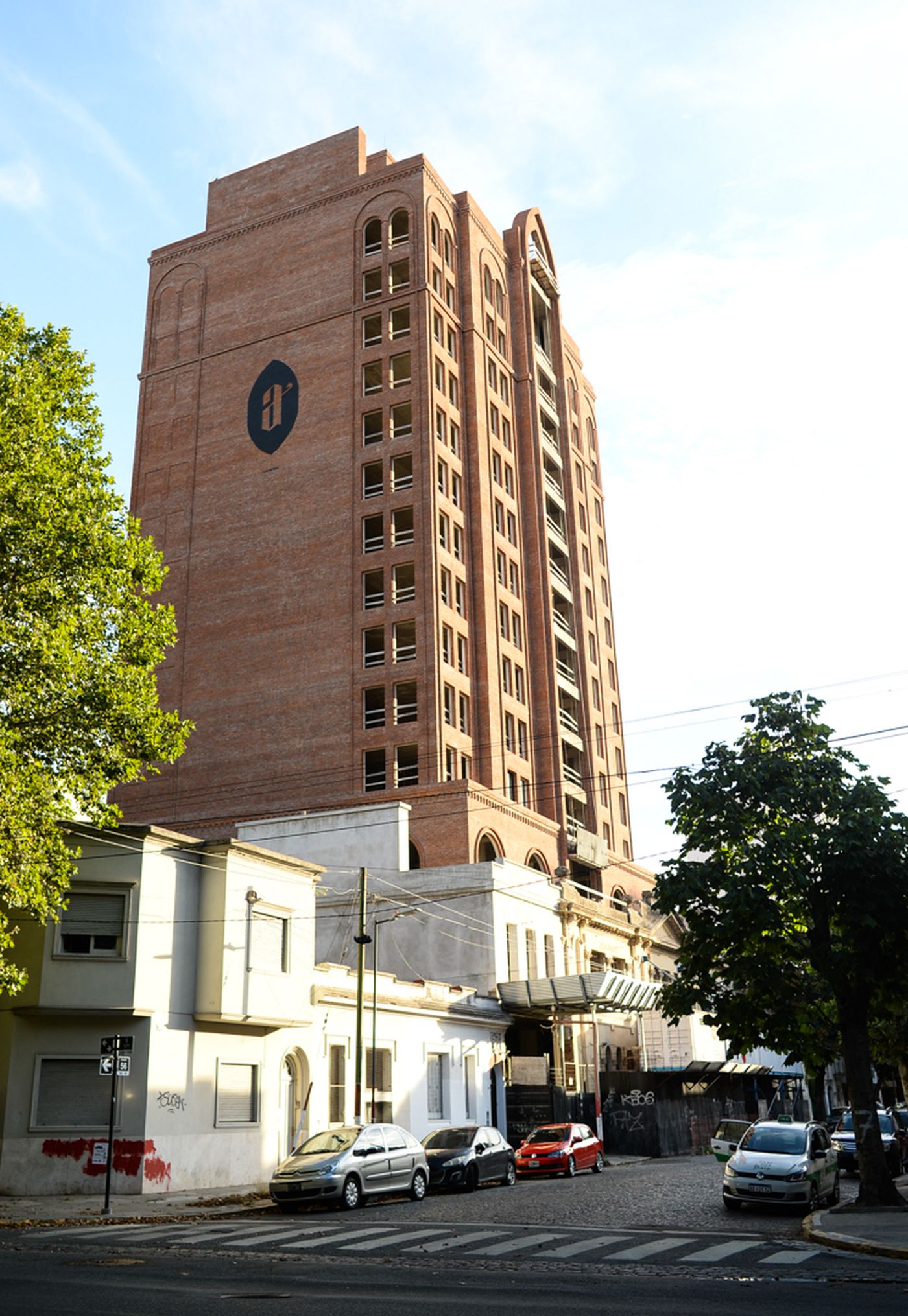 La obra del Hotel Hilton en 56 entre 1 y 2