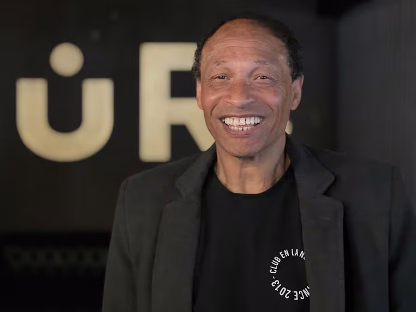 Adriano Costudio Mendes hizo historia al convertirse en el primer africano en jugar al fútbol profesionalmente en Argentina