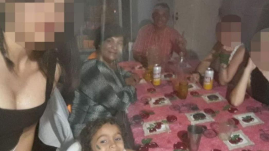 Triple crimen: A Exequiel lo vieron cerca de un hospital y con las manos vendadas