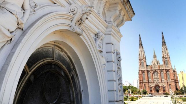 haran un pesebre viviente gratis y en las escalinatas de la catedral