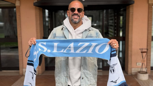 veron volvio a la lazio, fue recordado por el equipo italiano y protagonizo un emocionante encuentro