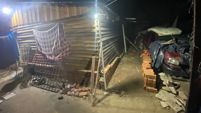 el hombre baleado en la cabeza en tiene mas de una docena de antecedentes penales