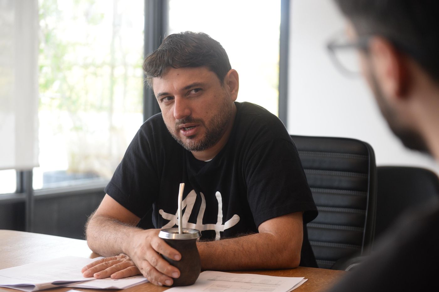 Juan Grabois en la redacción de 0221.com.ar Juan Grabois en la redacción de 0221.com.ar