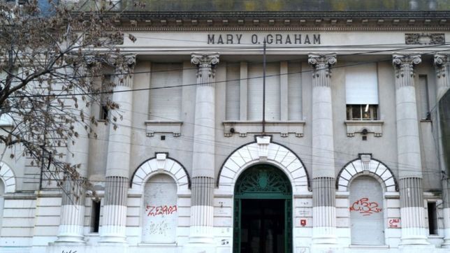 la plata y una deuda pendiente: pocas escuelas llevan el nombre de una mujer