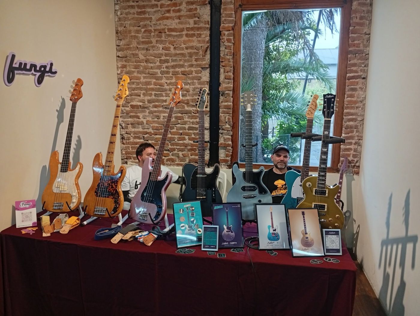 Se viene una nueva exposición de luthiers en La Plata.